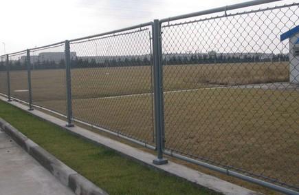 体育场护栏网​主要用于体育场间隔